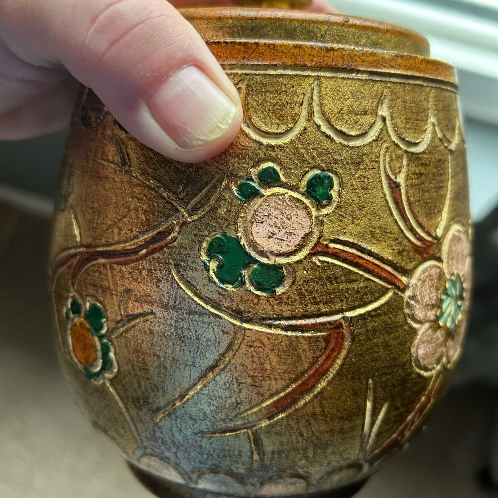 Elegant Gold and Green Decorative Jar